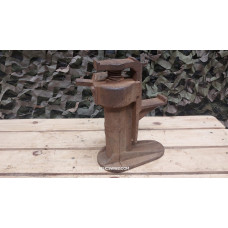 Wehrmacht 4 ton jack  Storz 4000