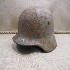 german WWII combat helmet m40 model size 64 signed