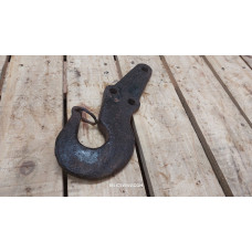 Sd.Kfz 10 Demag front towing hook