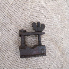 Tiger I rear engine deck single cable clamp / Tiger II