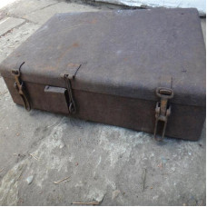 Stug III late instrumental box